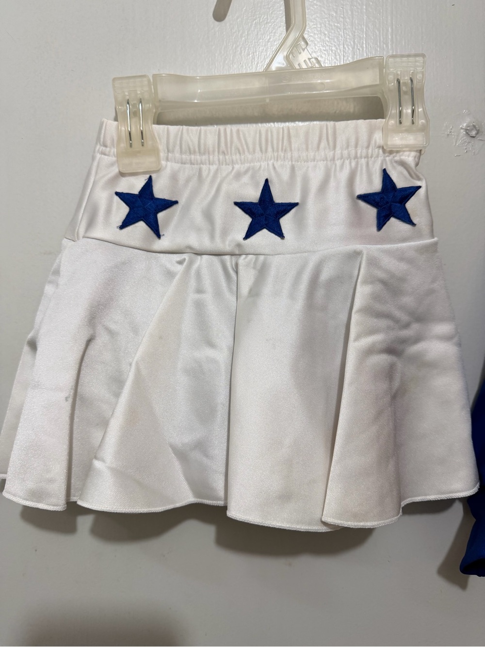 Official Dallas Cowboys Cheerleaders 2pc Uniform - Youth XS (size 2/4) - Picture 5 of 5